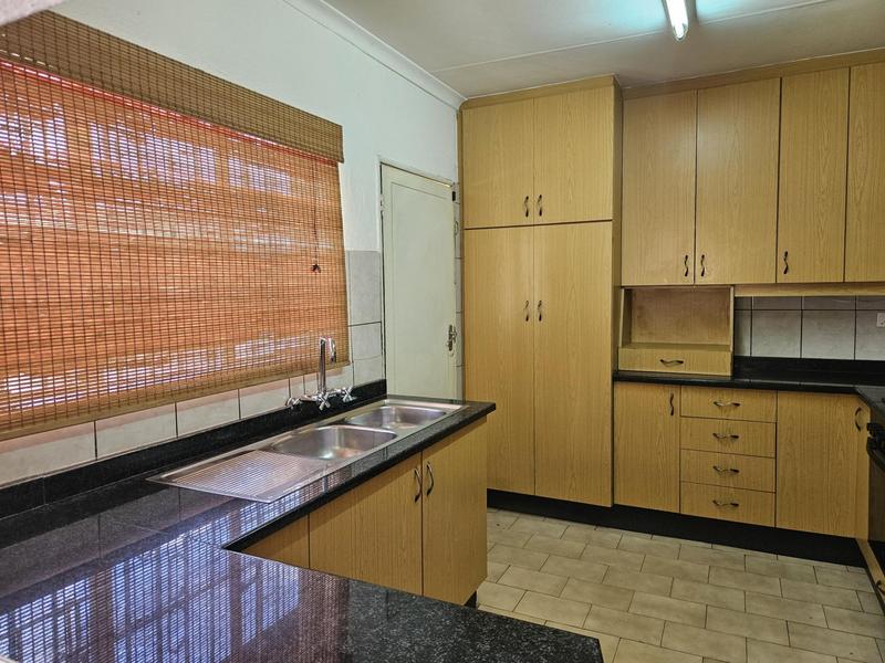 3 Bedroom Property for Sale in Zakariyya Park Gauteng