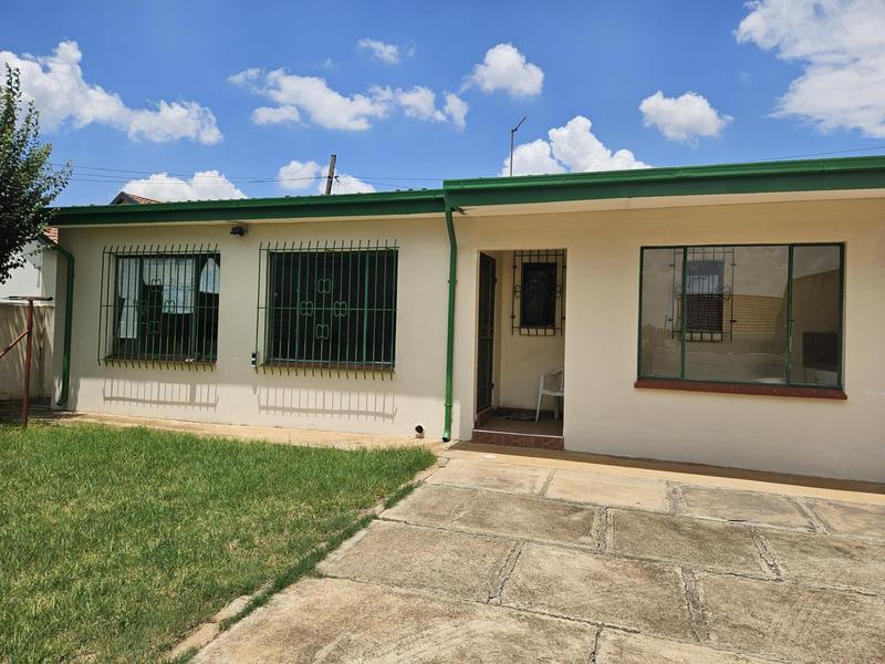 3 Bedroom Property for Sale in Zakariyya Park Gauteng