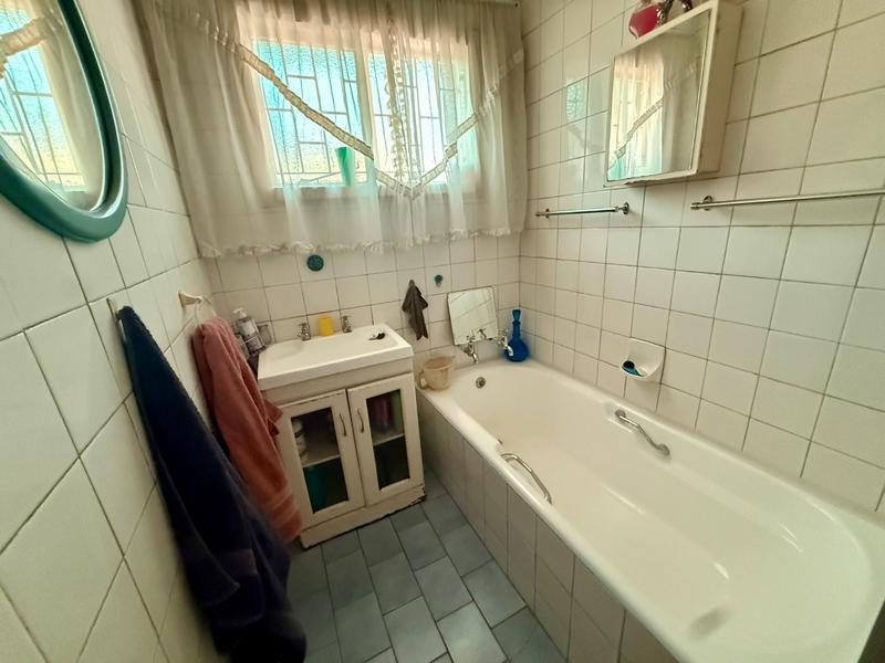 3 Bedroom Property for Sale in Vanderbijlpark CW 5 Gauteng