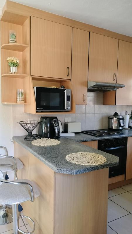 2 Bedroom Property for Sale in Edleen Gauteng