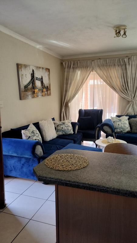 2 Bedroom Property for Sale in Edleen Gauteng