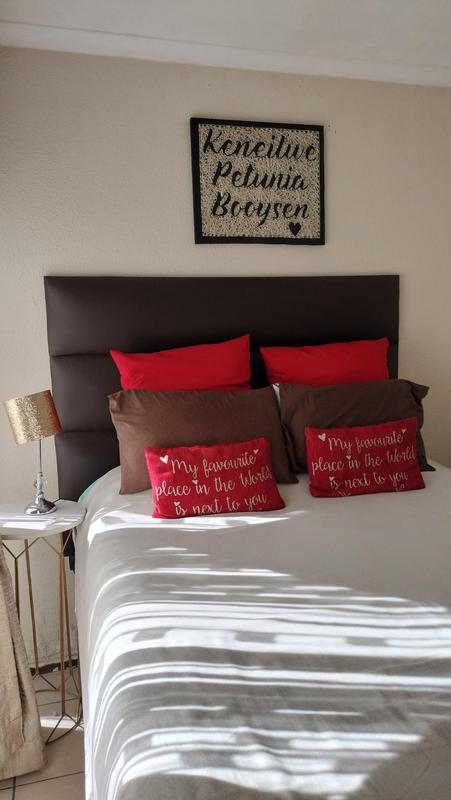 2 Bedroom Property for Sale in Edleen Gauteng