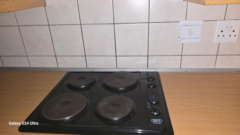 6 Bedroom Property for Sale in Elspark Gauteng