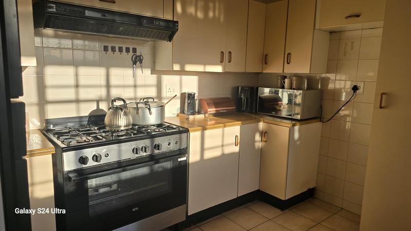 6 Bedroom Property for Sale in Elspark Gauteng