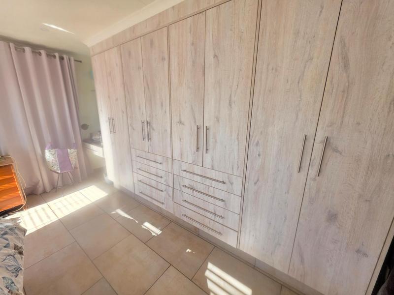 To Let 2 Bedroom Property for Rent in Henley on Klip Gauteng