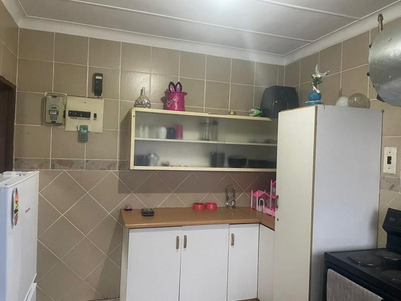 1 Bedroom Property for Sale in Meyerton Central Gauteng