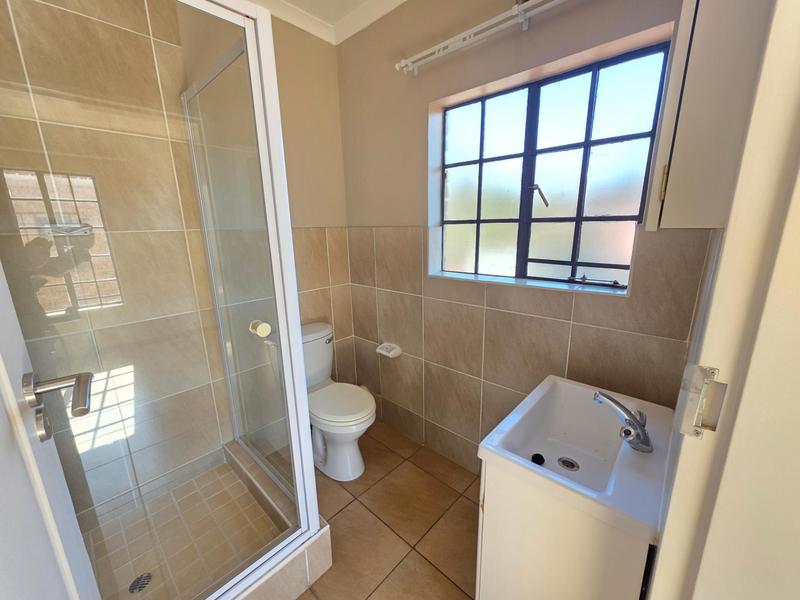 2 Bedroom Property for Sale in Meyerton Central Gauteng