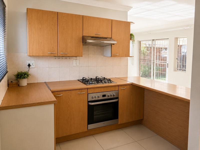 3 Bedroom Property for Sale in Eldoraigne Gauteng