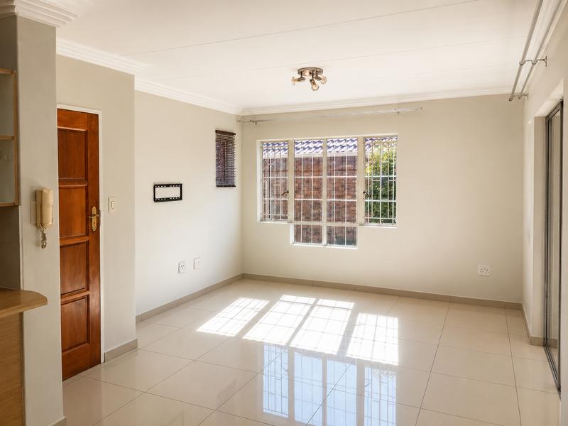 3 Bedroom Property for Sale in Eldoraigne Gauteng