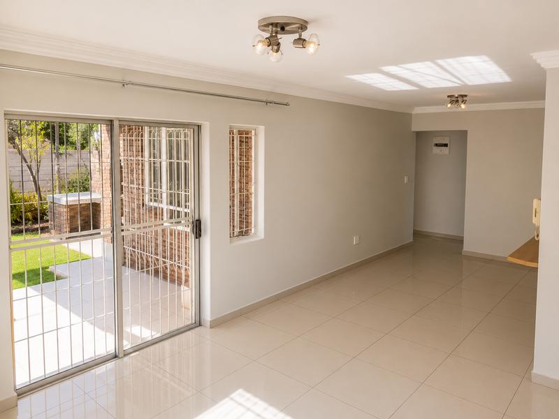 3 Bedroom Property for Sale in Eldoraigne Gauteng