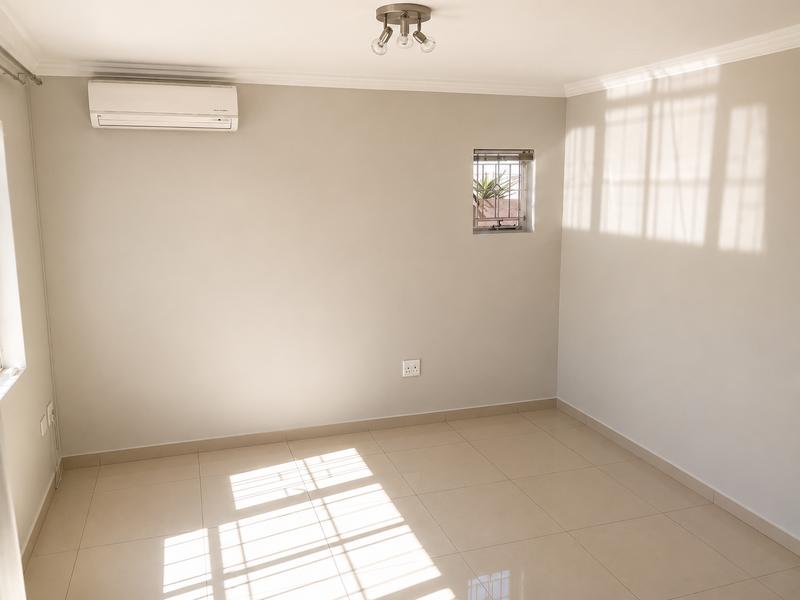 3 Bedroom Property for Sale in Eldoraigne Gauteng