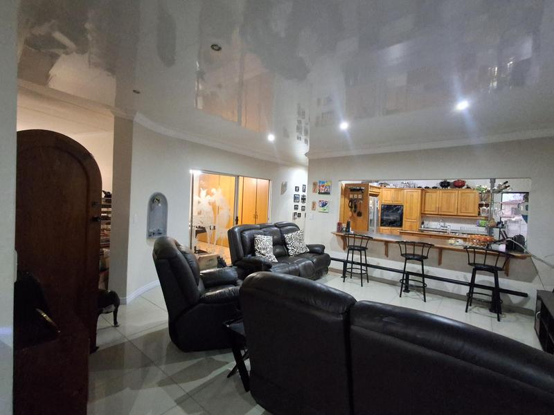 3 Bedroom Property for Sale in Vanderbijlpark SE 4 Gauteng