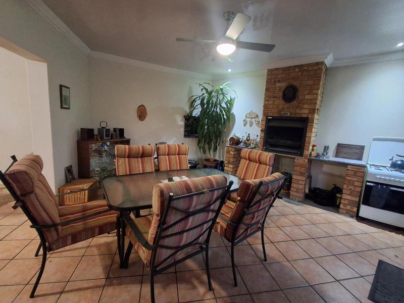 3 Bedroom Property for Sale in Vanderbijlpark SE 4 Gauteng