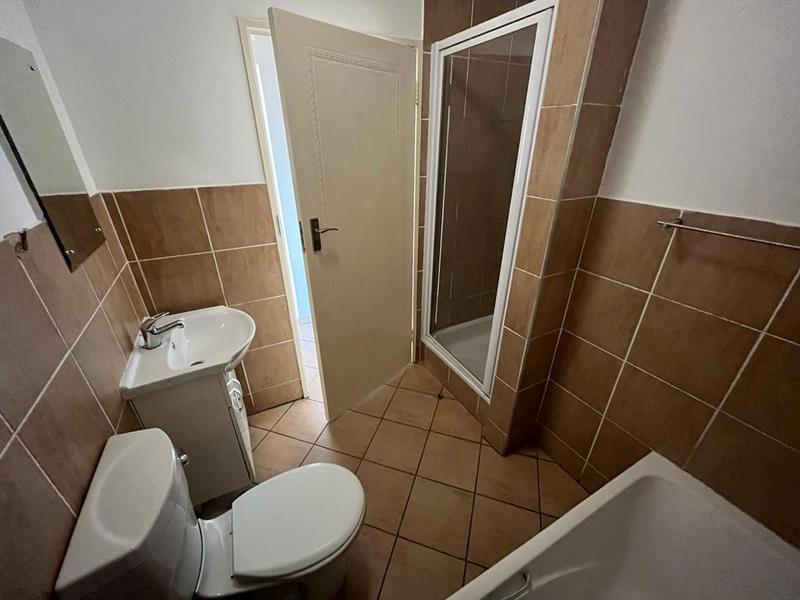 2 Bedroom Property for Sale in Riverspray Lifestyle Estate Gauteng