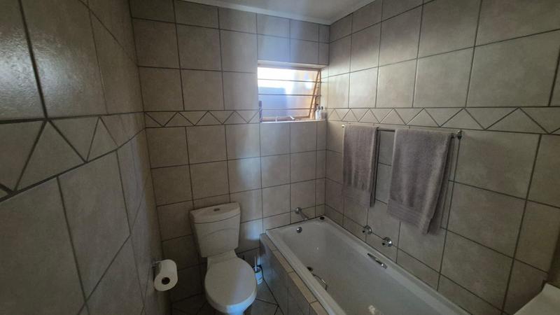 2 Bedroom Property for Sale in Amandasig Gauteng