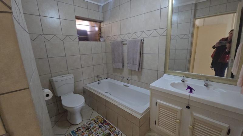 2 Bedroom Property for Sale in Amandasig Gauteng