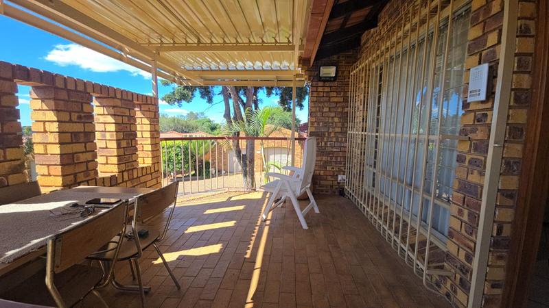 2 Bedroom Property for Sale in Amandasig Gauteng