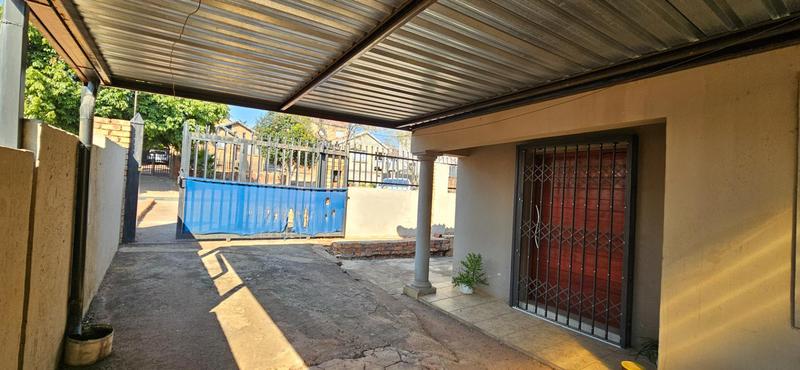 To Let 3 Bedroom Property for Rent in Atteridgeville Gauteng