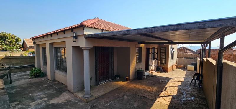 To Let 3 Bedroom Property for Rent in Atteridgeville Gauteng