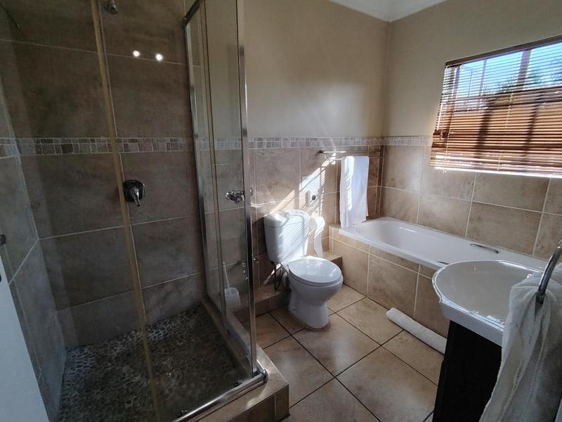 To Let 2 Bedroom Property for Rent in Zwartkop Gauteng
