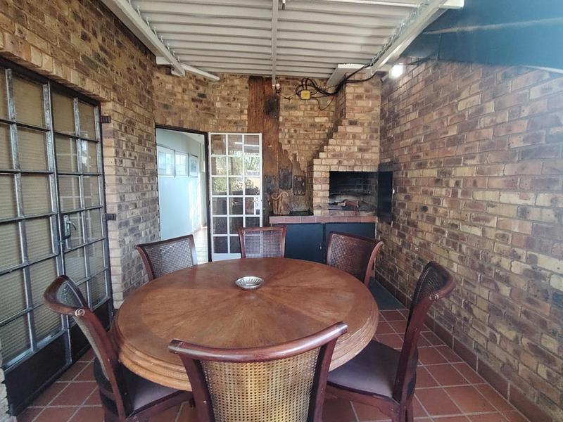 To Let 2 Bedroom Property for Rent in Zwartkop Gauteng