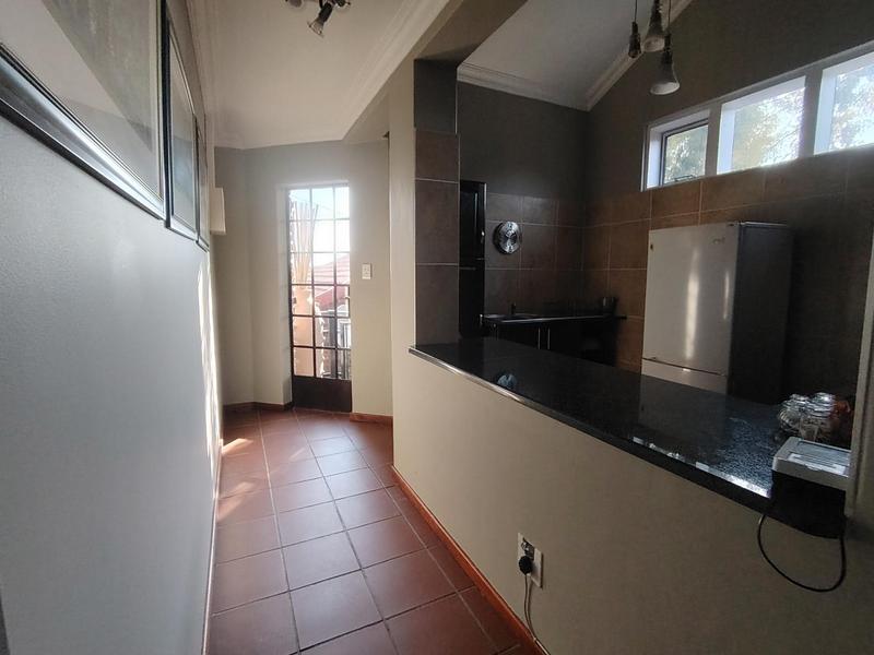 To Let 2 Bedroom Property for Rent in Zwartkop Gauteng
