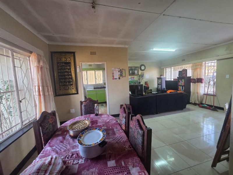 3 Bedroom Property for Sale in Finsbury Gauteng