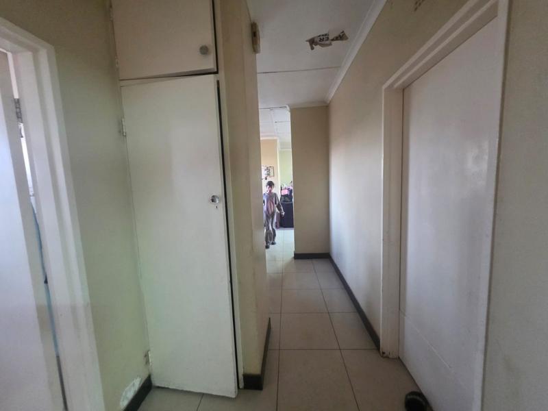 3 Bedroom Property for Sale in Finsbury Gauteng