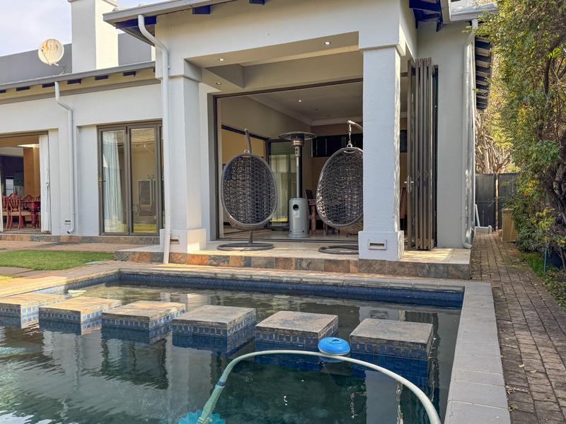 4 Bedroom Property for Sale in Midstream Estate Gauteng