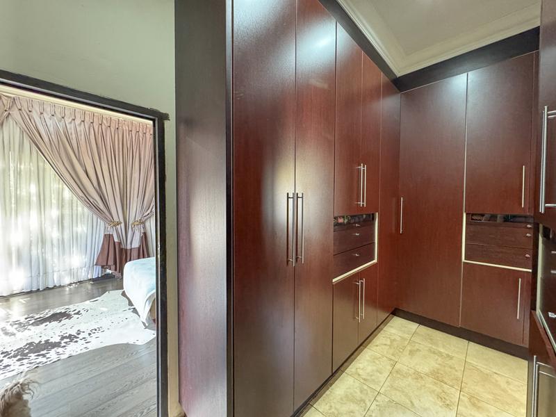 4 Bedroom Property for Sale in Midstream Estate Gauteng