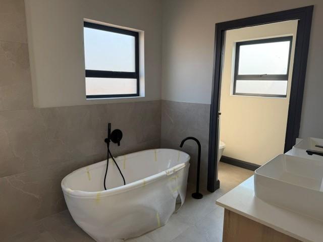 4 Bedroom Property for Sale in Fountainbrook Estate Gauteng