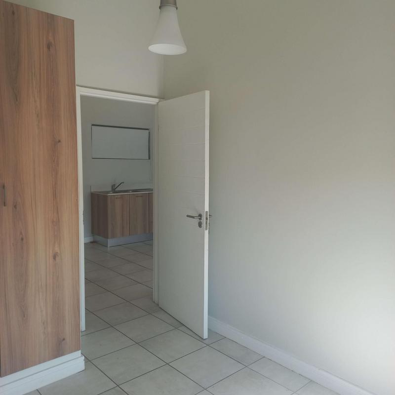 1 Bedroom Property for Sale in Linbro Park Gauteng