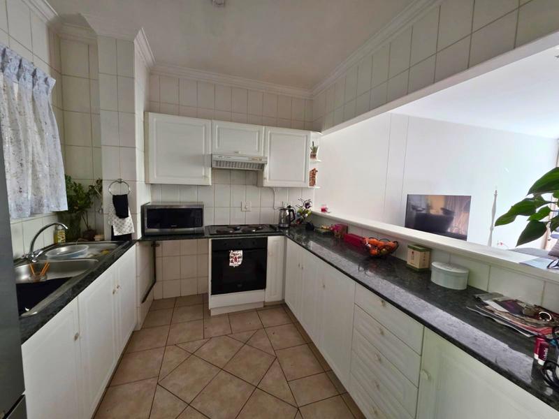1 Bedroom Property for Sale in Riviera Gauteng