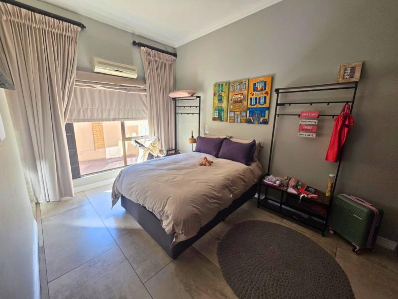 5 Bedroom Property for Sale in Blue Gill Estate Gauteng