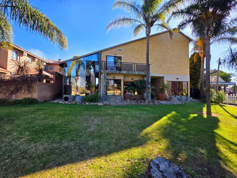 5 Bedroom Property for Sale in Blue Gill Estate Gauteng