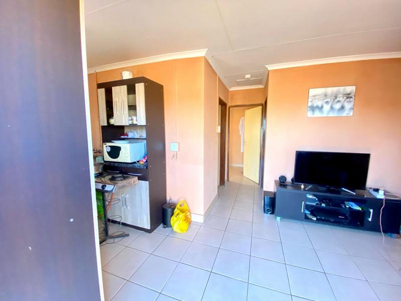 2 Bedroom Property for Sale in Kanana Park Gauteng