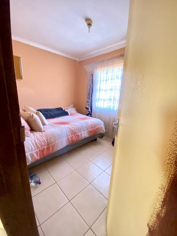2 Bedroom Property for Sale in Kanana Park Gauteng