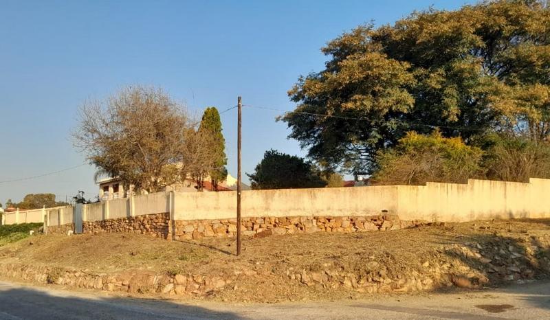 4 Bedroom Property for Sale in Wilro Park Gauteng