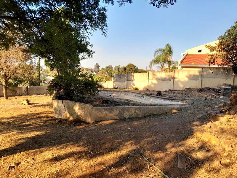 4 Bedroom Property for Sale in Wilro Park Gauteng