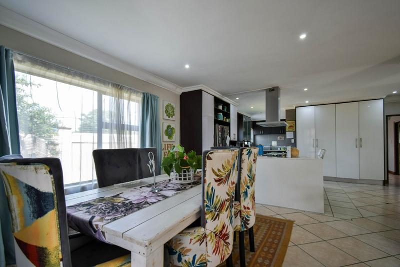 4 Bedroom Property for Sale in Zambezi Country Estate Gauteng