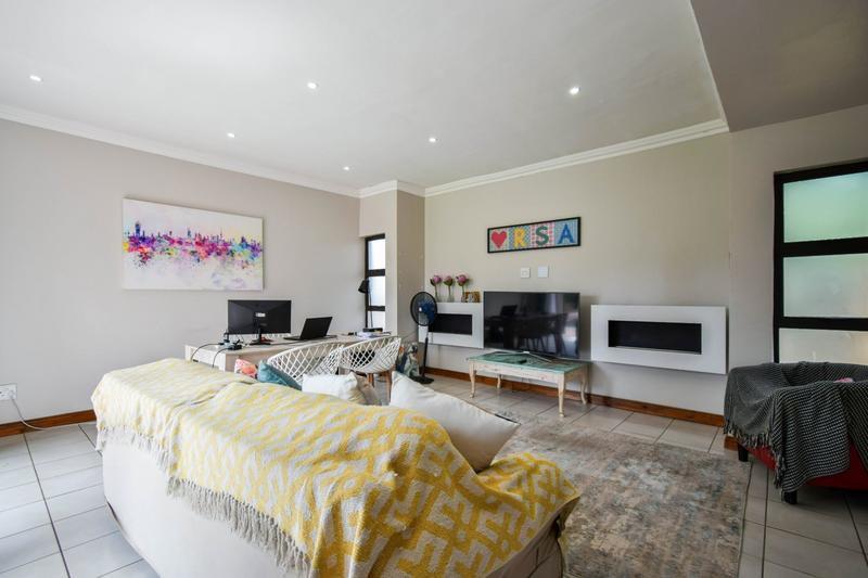 4 Bedroom Property for Sale in Zambezi Country Estate Gauteng