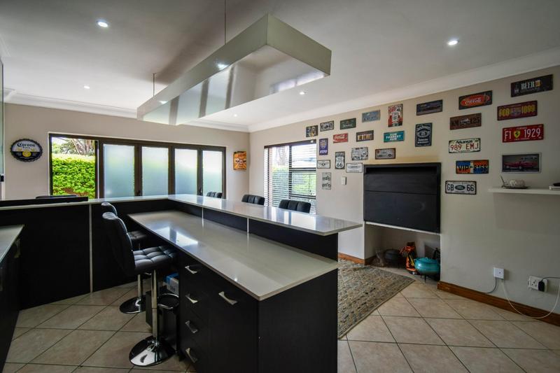4 Bedroom Property for Sale in Zambezi Country Estate Gauteng