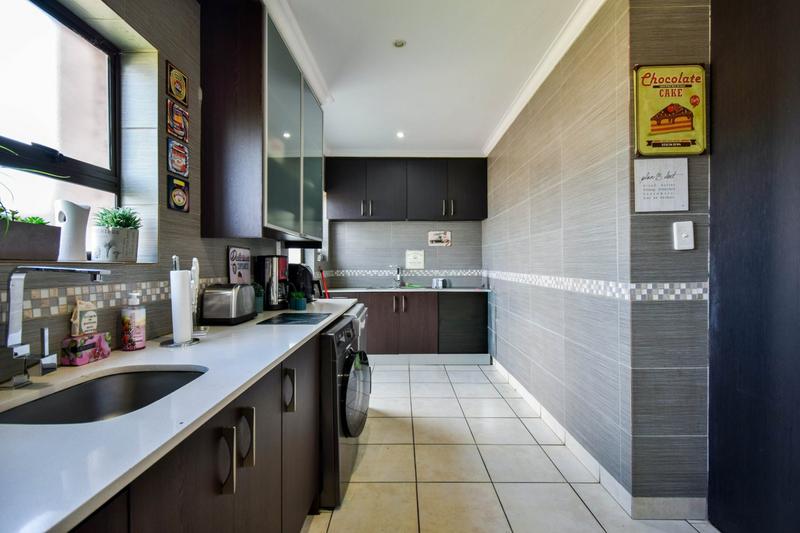 4 Bedroom Property for Sale in Zambezi Country Estate Gauteng