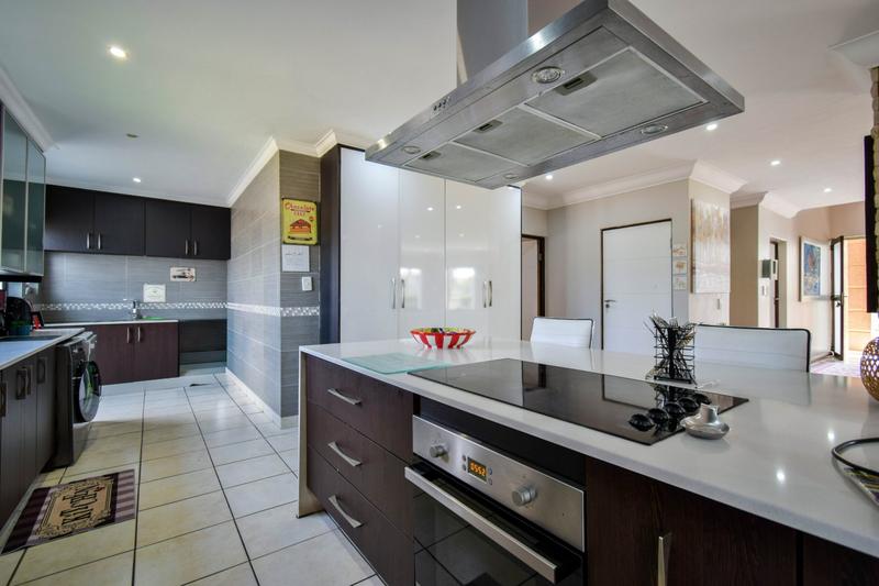 4 Bedroom Property for Sale in Zambezi Country Estate Gauteng