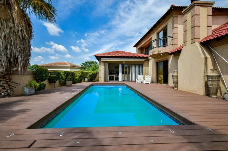 4 Bedroom Property for Sale in Zambezi Country Estate Gauteng