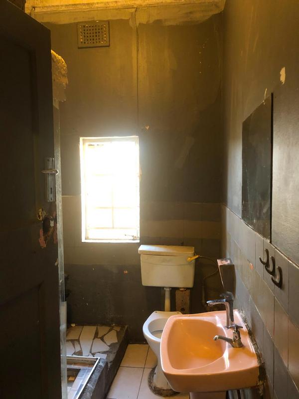 7 Bedroom Property for Sale in Elsburg Gauteng