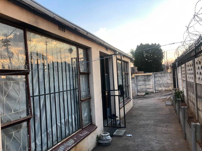 7 Bedroom Property for Sale in Elsburg Gauteng