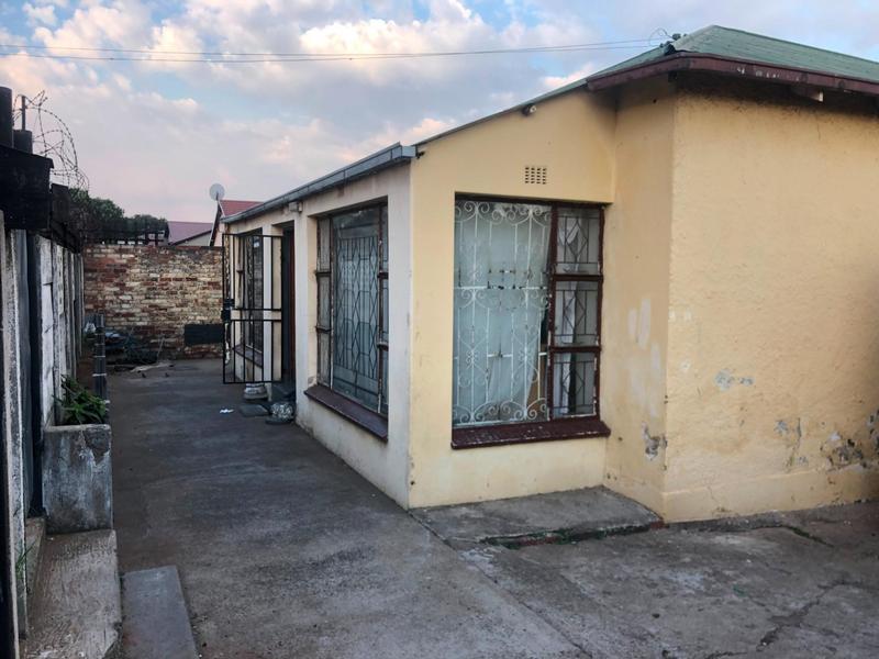 7 Bedroom Property for Sale in Elsburg Gauteng