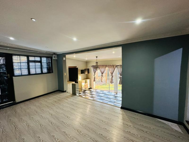 4 Bedroom Property for Sale in Primrose Gauteng