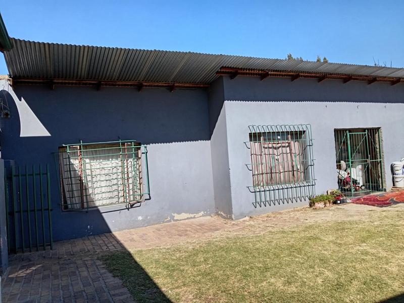 10 Bedroom Property for Sale in Webber Gauteng